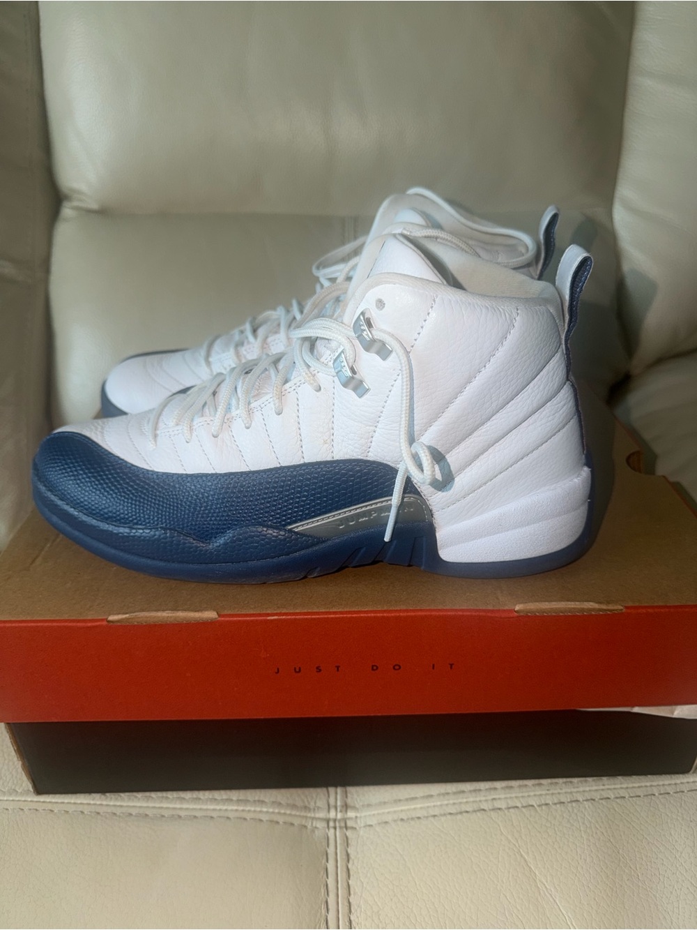 Jordan Men's White and Navy High-Top Basketball Shoes